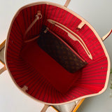 Close-up detail of classic chic women's handbag – women's luxury accessory
