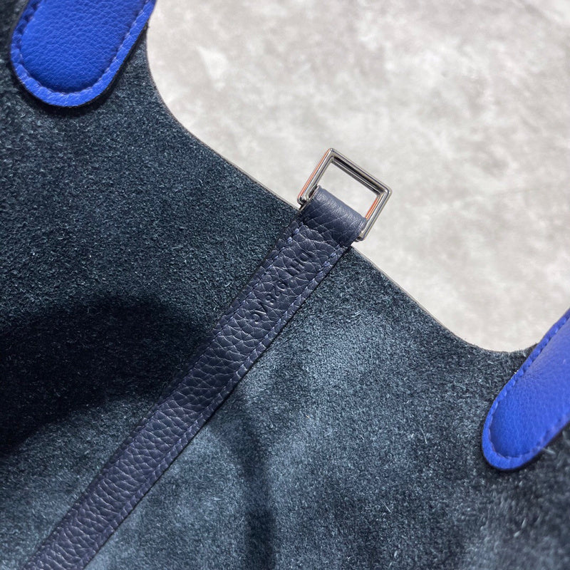Close-up detail of streamlined bag design