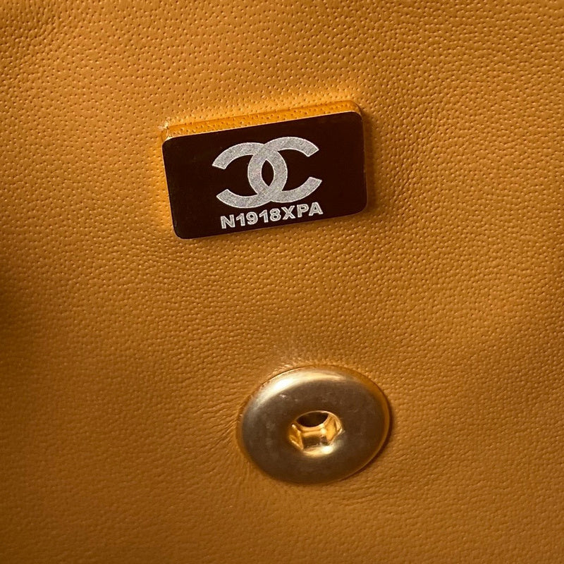  women's handbag, mid design, view 4