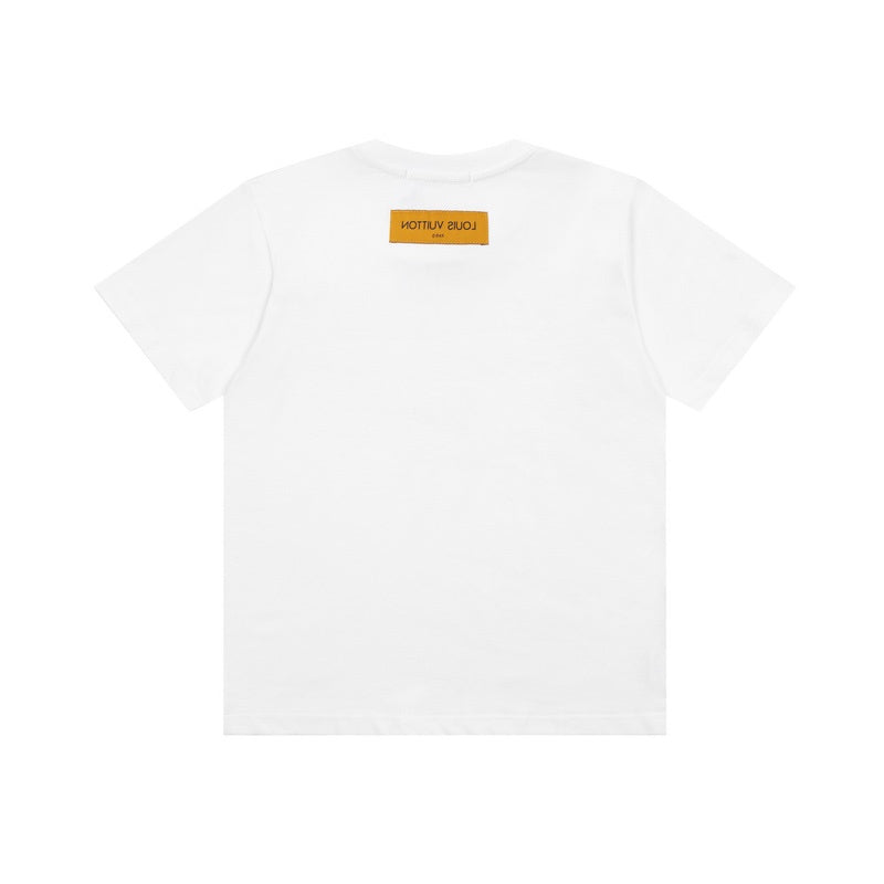 Side profile of Louis Vuitton cotton t-shirt with logo-detail design