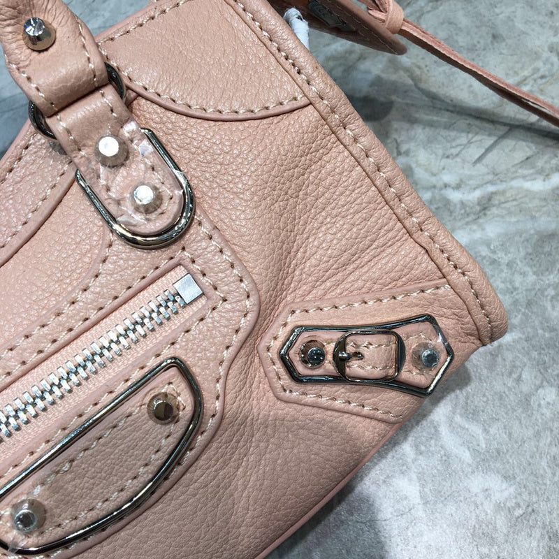 Refined Faux Leather Handbag - Versatile Everyday Design | Women's Everyday Carry Handbag #698 - texture close-up (image 9) of designer-inspired handbag