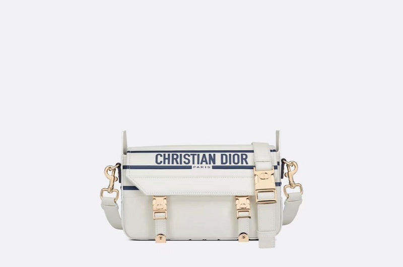 Front view of sleek everyday-luxe women's handbag – women's designer-style accessory