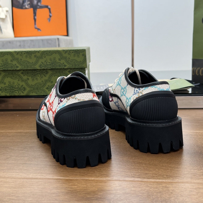 Gucci classic monochrome luxury sneakers view 5 heritage-inspired look