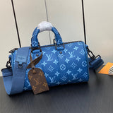 tote bag interior and compartment view