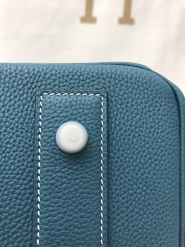 Side view of smart structured handbag