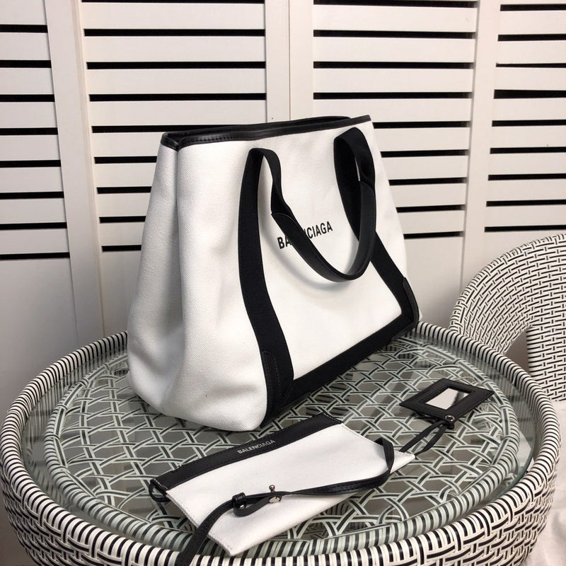 Top view of modern statement women's handbag – women's luxury handbag