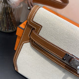  essential tote bag detail view showing craftsmanship 8