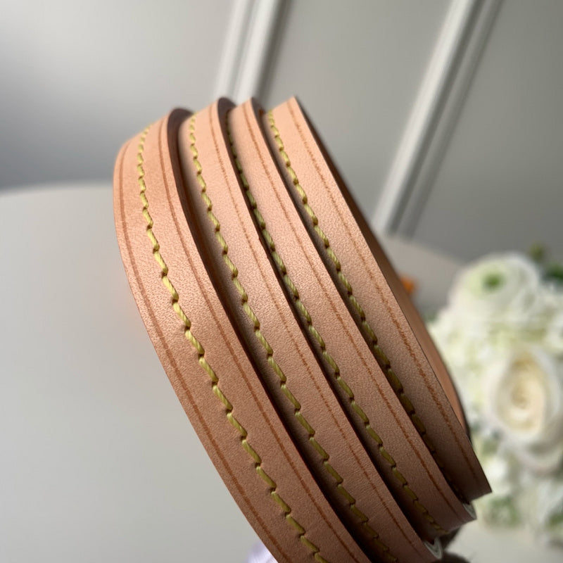 Back view of classic elevated women's handbag – women's everyday handbag