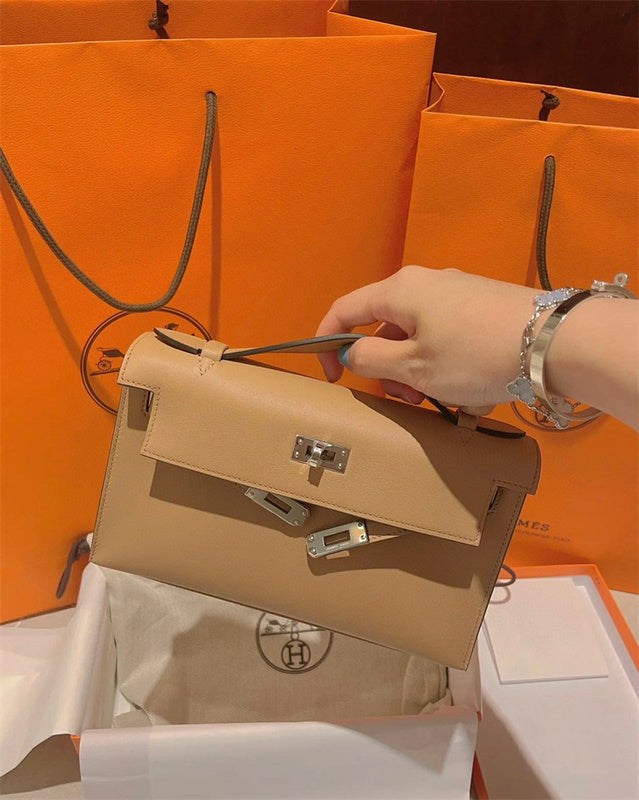 Versatile bag women's premium everyday handbag