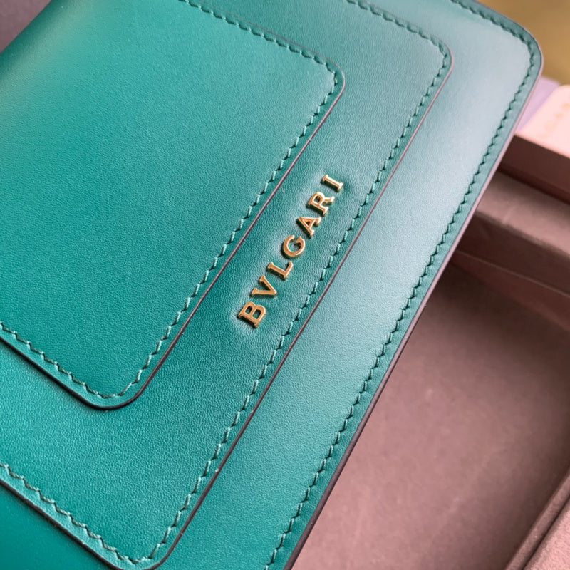 Chic Faux Leather Handbag - Modern Structured Build | Women's Everyday Carry Handbag #1727 - hardware and detail close-up (image 5) of designer-inspired handbag