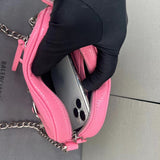 Zivas Charm Refined Everyday Style Statement Handbag (Statement-Ready Design) – Close-Up Detail