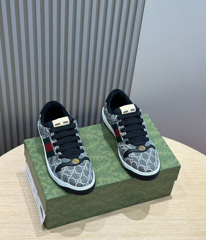 Side profile of Gucci neutral cream sneakers sleek tonal finish
