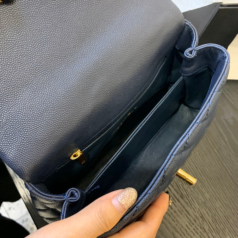  mid purse view 2