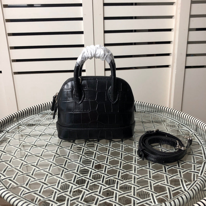 Zivas Charm Contemporary Flair Statement Handbag (Elevated Accessory Essential) – Lifestyle Shot