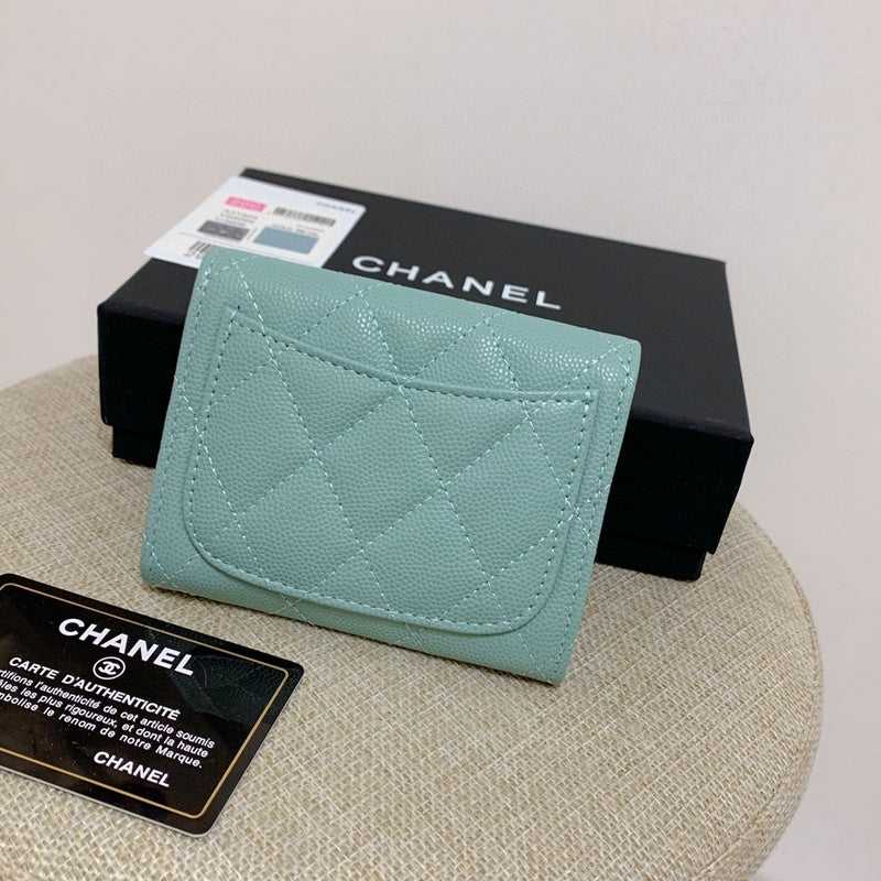 Zivas Charm Streamlined Design Everyday Handbag (Refined Modern Silhouette) – Lifestyle Shot