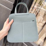  Everyday shoulder bag front view 7