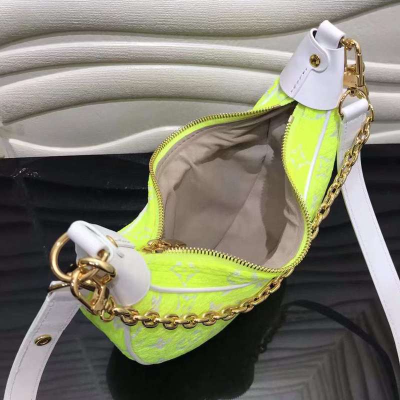 Front view of statement everyday-luxe women's handbag – women's luxury handbag