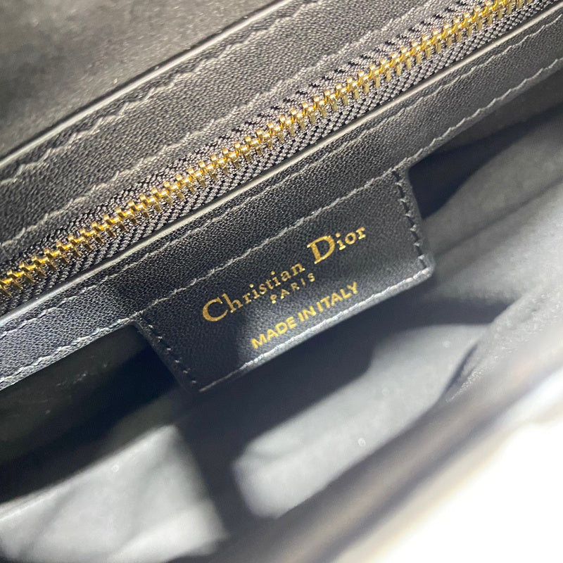 Side profile of sleek premium women's handbag – women's luxury handbag