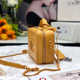  mid purse view 2