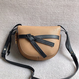 Ziva's Charm handbag – detail view (25cm*18cm*12cm)