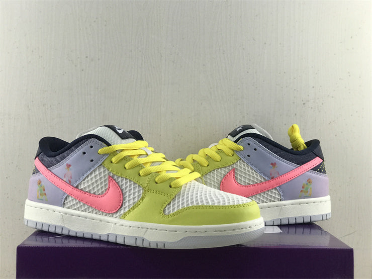 Nike crisp white luxury sneakers view 5 heritage-inspired look