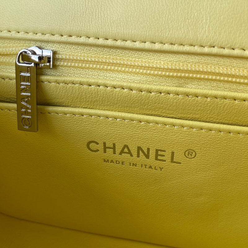  women's handbag, mid design, view 9