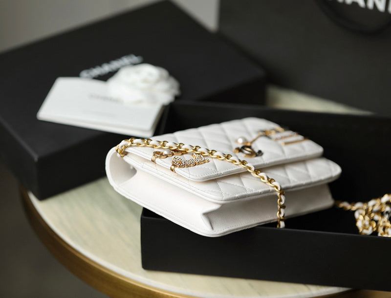  handbag, mid everyday style, image 9