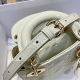 Styled lifestyle shot of everyday-luxe elevated women's handbag – women's everyday handbag