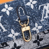  Tailored top-handle bag front view 7