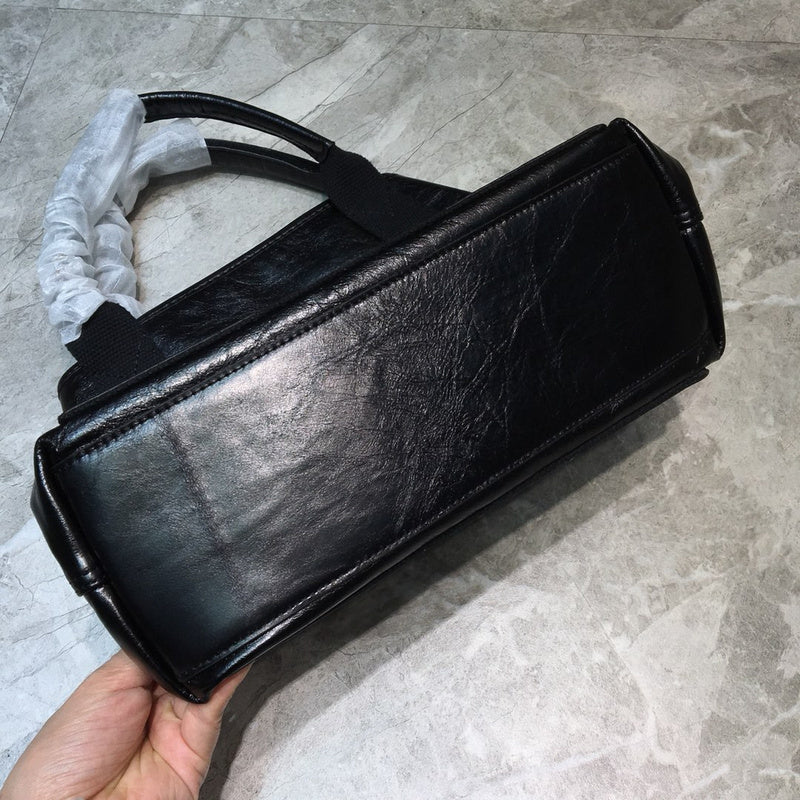 Elegant Vegan Leather Handbag - Chic Everyday Appeal | Women's Statement Accessory #778 - back view (image 4) of designer-inspired handbag