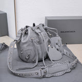 Zivas Charm Contemporary Flair Statement Handbag (Timeless Wardrobe Addition) – Interior View 9