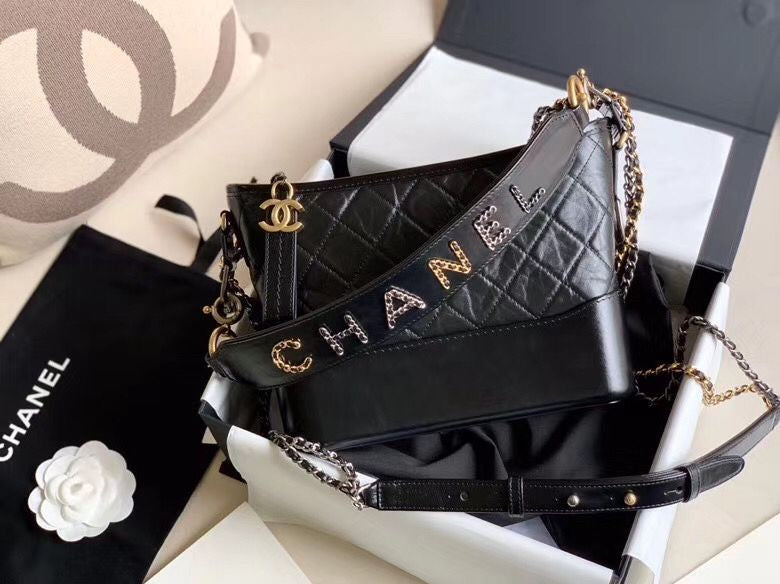  mid purse view 16