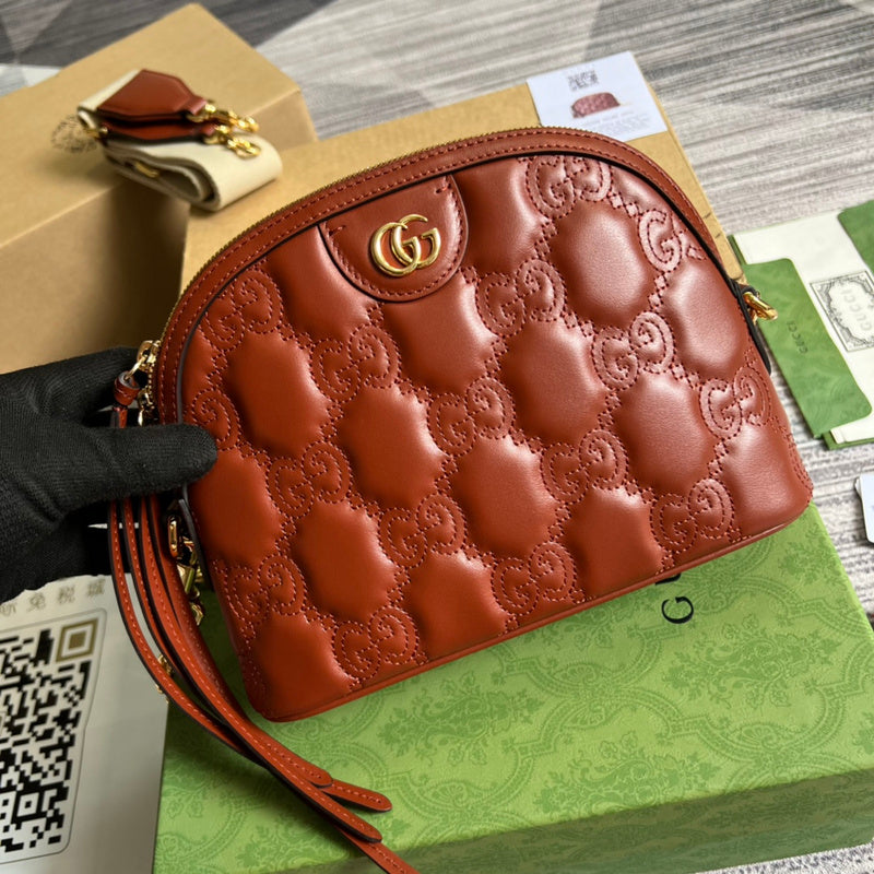 Handle and strap detail of modern elevated women's handbag – women's designer-style accessory