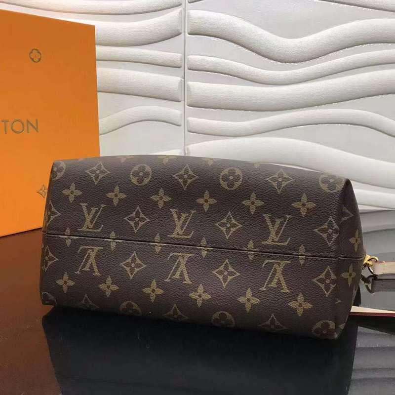 Back view of chic polished women's handbag – women's everyday handbag
