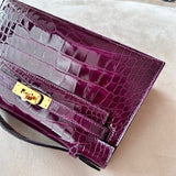  Statement everyday bag front view 7