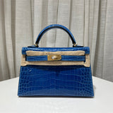  Chic shopper bag front view 13