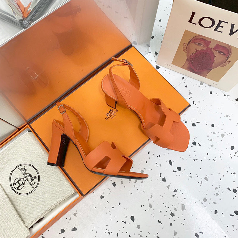Hermes sandals Style 146 - back heel detail
