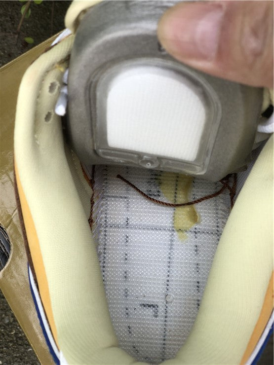 Nike Men's & Women's Iconic Street Trainers — Style 191 hardware detail