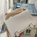 Close-up detail of everyday-ready bag design
