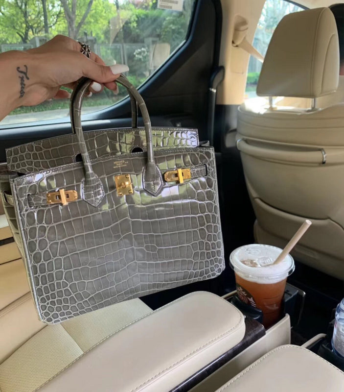 Interior view of streamlined premium bag