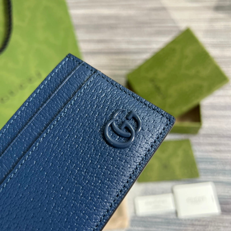 Back view of everyday-luxe premium women's handbag – women's designer-style accessory