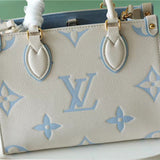  tote bag interior and compartment view