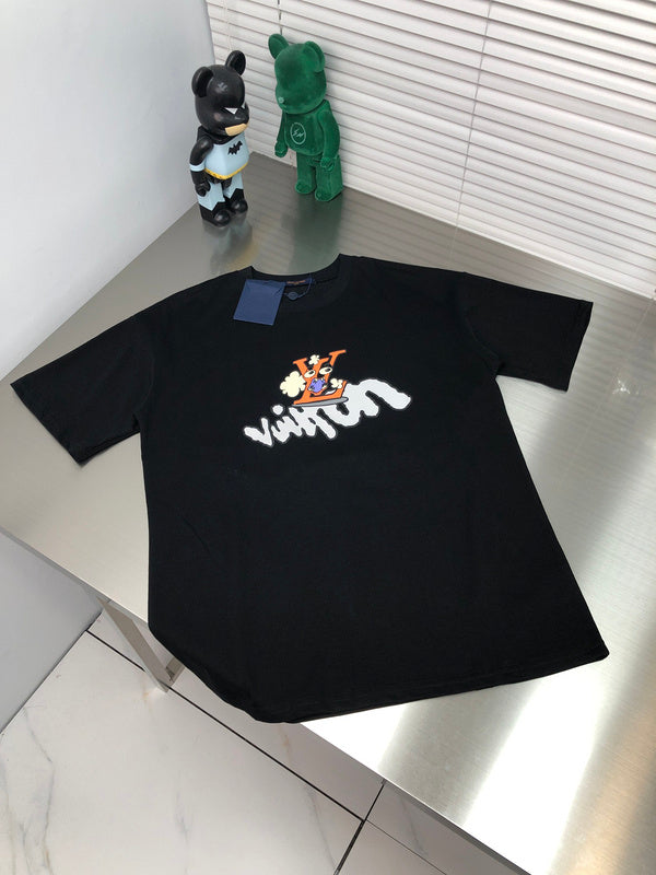 Back view of Louis Vuitton cotton t-shirt with logo-detail design