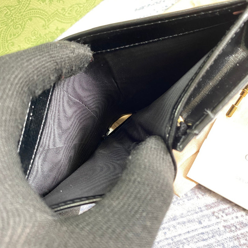 Close-up detail of premium statement women's handbag – women's premium purse