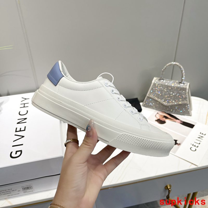 Givenchy shoes Style 109 - sole and craftsmanship detail