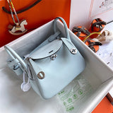  Refined handbag carried on shoulder 16