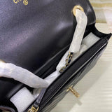 Zivas Charm Effortless Elegance Fashion Handbag (Everyday Luxury Essential) – Styled Look