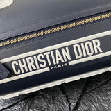 Styled lifestyle shot of signature everyday-luxe women's handbag – women's designer-style accessory