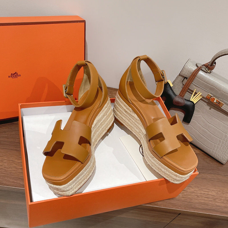 Hermes shoes Style 297 - front view, luxury comfort fit