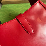 Styled lifestyle shot of sleek refined women's handbag – women's everyday handbag